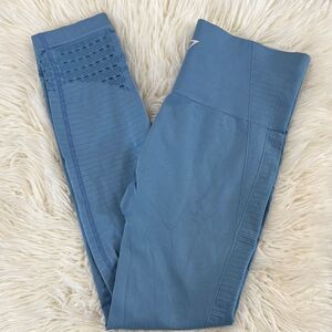 GYMSHARK Women's Blue leggings Size M